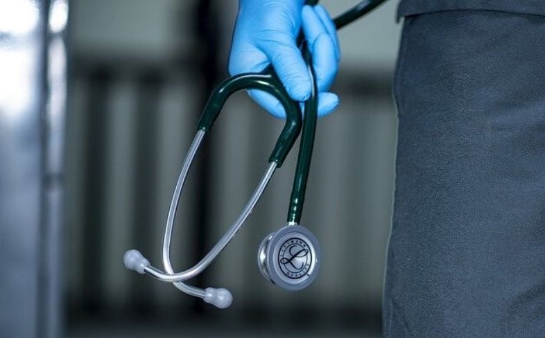 AI-healthcare-growth-slow-blog-1-1